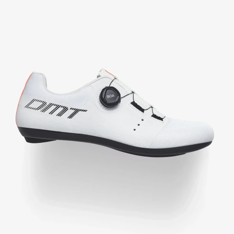 DMT Cycling Shoes online - CICLIMATTIO